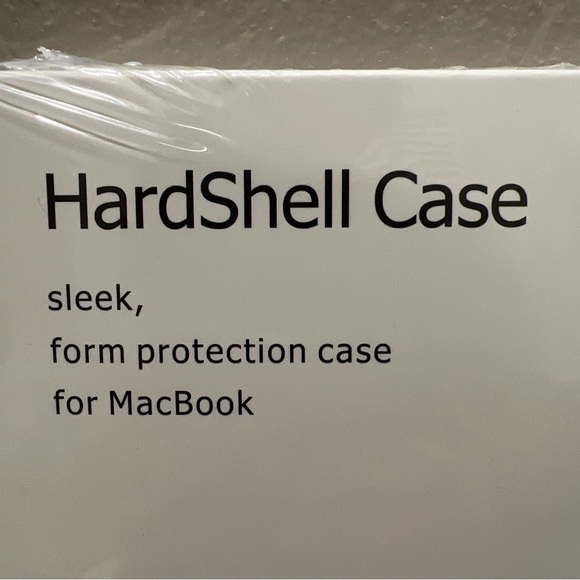 New MacBook 13.6 inch Clear 2-piece Hard shell Case Model Numbers: A2682 A3113 - Picture 3 of 8
